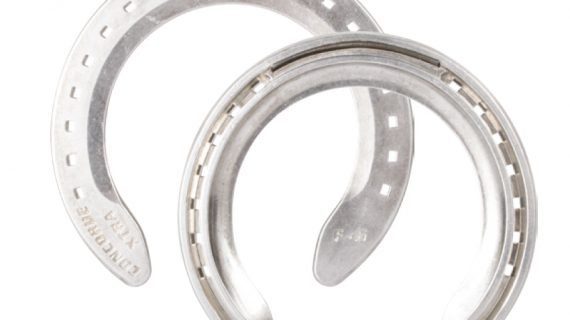 Herradura de aluminio concorde X-TRA mano c/clip por par