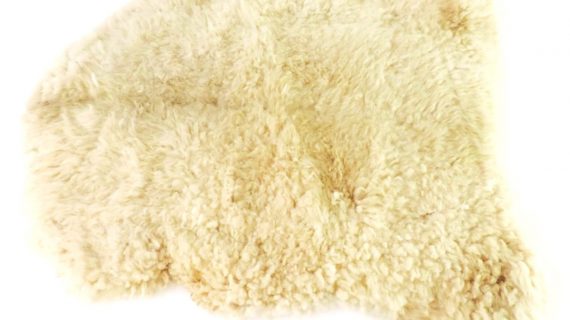 Cuero de oveja para alfombra