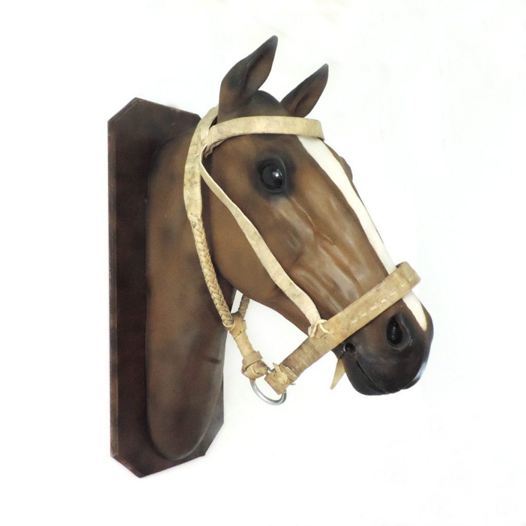 Bozal de cuero crudo sobado para palenque – Crespo