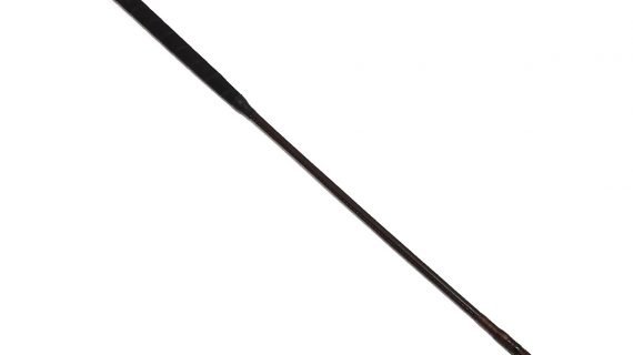 Fusta para jockey de nylon con mango de goma