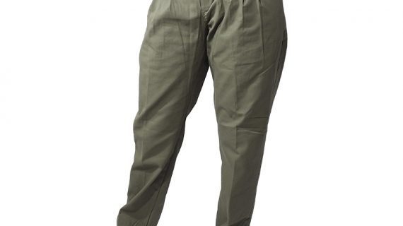 Bombacha de gabardina verde para dama