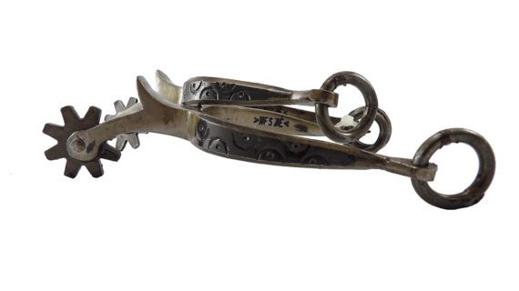 Espuelas de hierro pulido modelo criolla con garra