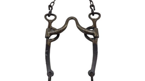 Freno de hierro pulido pata recta puente alto