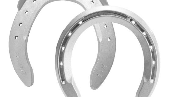 Herradura de aluminio eventer mano o pata con clip