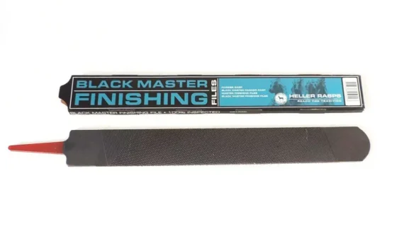Raspa black master finishing Mustad