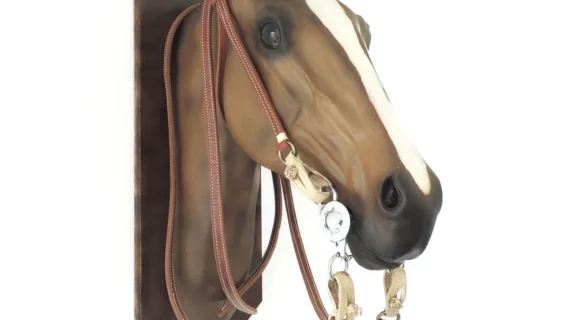 Cabezada y riendas de suela natural cosida con hilo