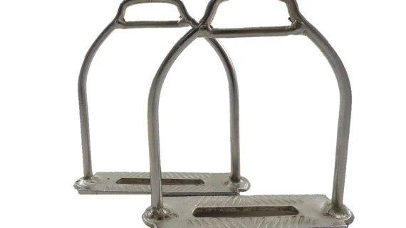 Estribos de hierro niquelado medianos