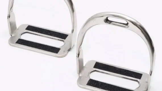 Estribos para polo de acero inoxidable