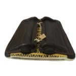 Recadito armado de vaqueta con mandil de lana cocido