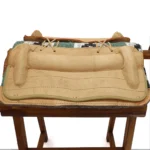 Recadito armado de descarne con apliques de bronce