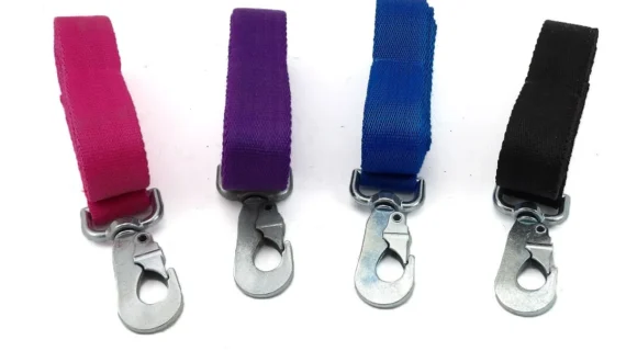Cabestro de nylon con mosqueton