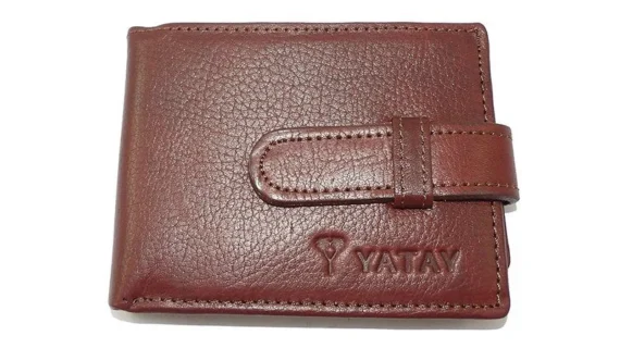 Billetera de cuero vacuno con volante y rabillo