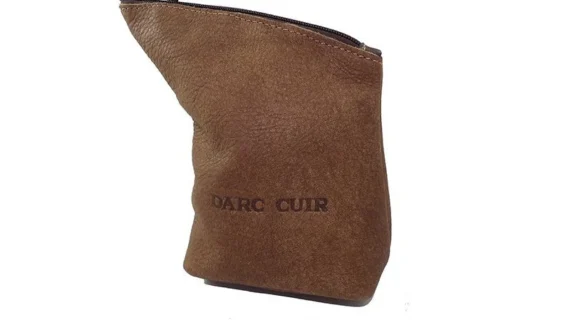 Yerbero de cuero liso con cierre