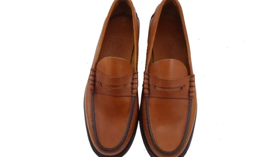 Mocasín clásico doble suela con vincha suela