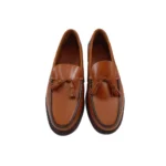 Mocasín clásico doble suela con pompón suela