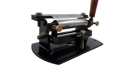 Máquina para rebajar suela de 10 cm