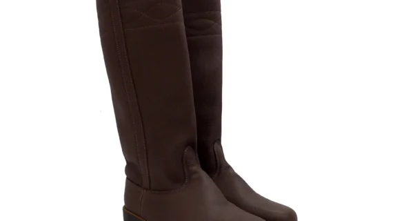 Botas de cuero caña larga dura marrón
