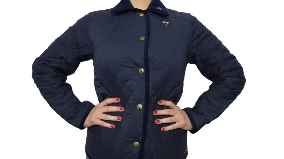 Campera de dama matelasseada de microfibra color azul