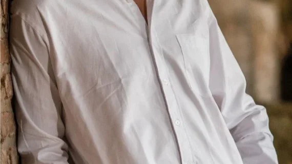 Camisa tela Oxford lisa blanca para hombre