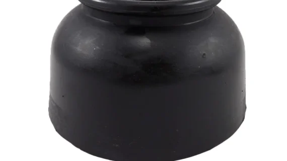 Campana de goma negra grande