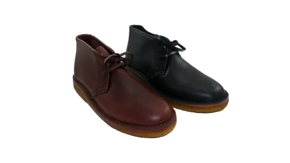 Botineta de cuero fondo crepe