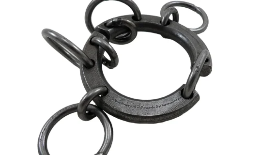 Bocado de hierro para doma 4 argollas