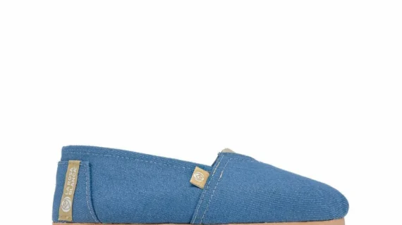 Alpargata modelo Jean Celeste